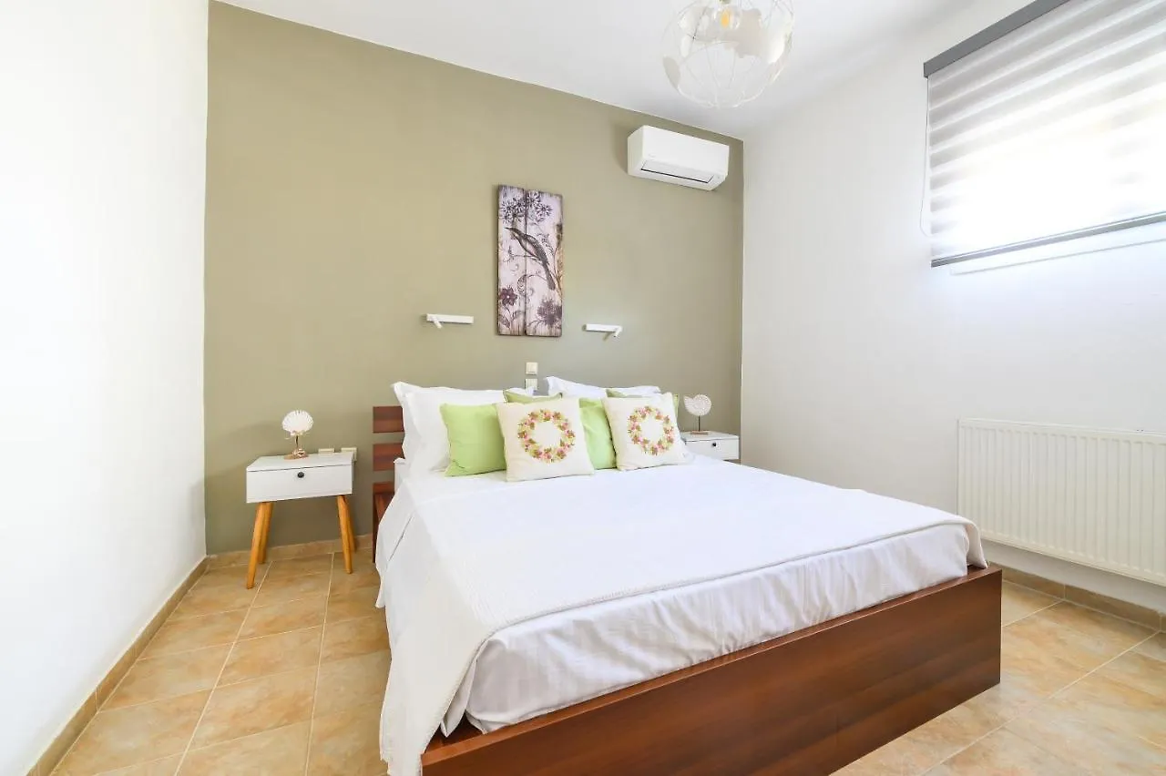 Kastri Treehouse Apartment Nikiti  0*, Nikiti (Sithonia) Greece